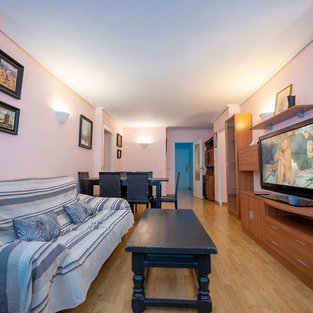 Beautiful Parque Loix 4 Bedroom Apartment Shared Pool, Tennis Court Benidorm Exteriör bild