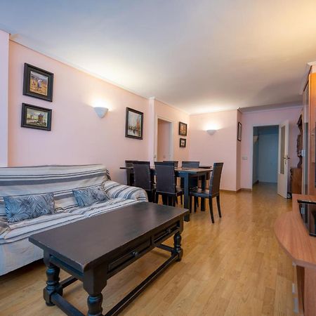 Beautiful Parque Loix 4 Bedroom Apartment Shared Pool, Tennis Court Benidorm Exteriör bild