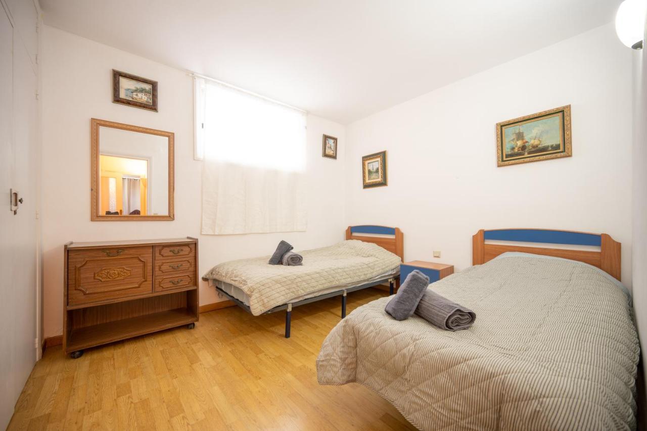 Beautiful Parque Loix 4 Bedroom Apartment Shared Pool, Tennis Court Benidorm Exteriör bild